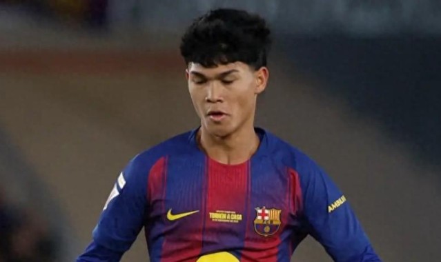 开云登录入口-西媒：巴萨小将表示要离队后被彻底打入冷宫，如今只能单独训练