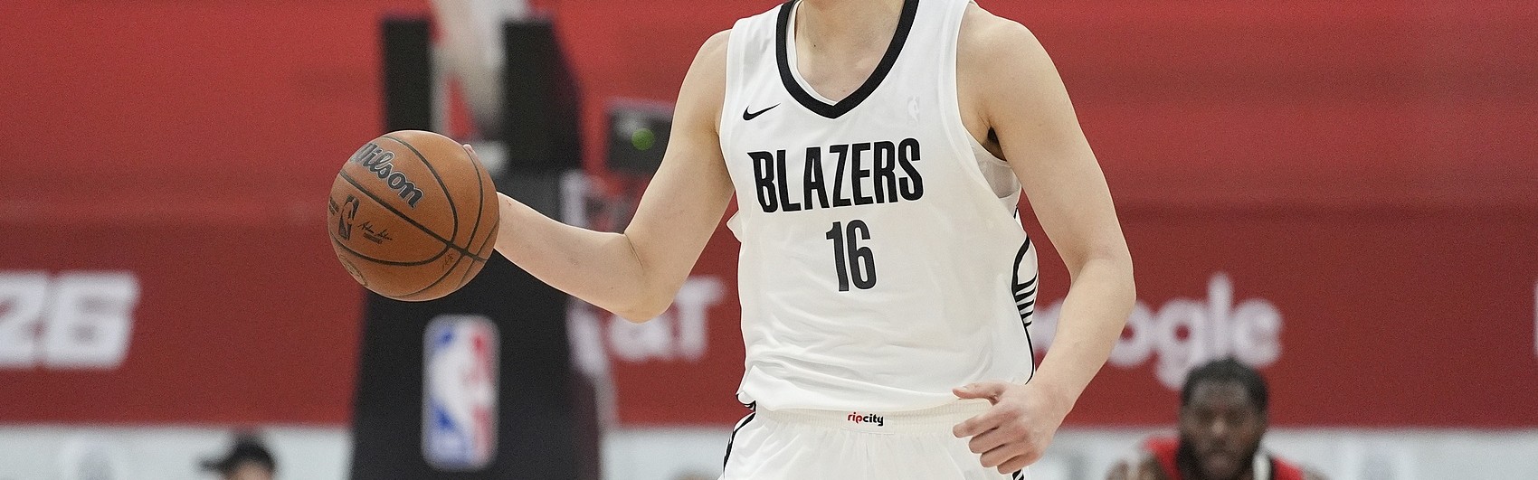 刘玉栋点评杨瀚森：需增强身体对抗能力 建议参考姚明成长路径