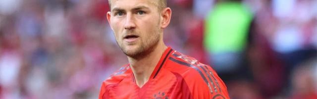 开云体育app下载-孔帕尼希望留住德利赫特 拜仁管理层决定将其出售