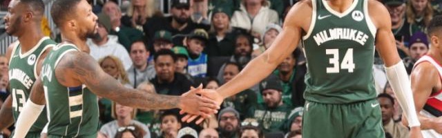 开云官方网站-利拉德手刃旧主造6胜0负定律 雄鹿双核连场30+